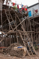 Stilted house / Experiences when travelling through villages in Cambodia
