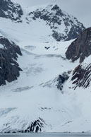 Snow and Peak / Snow covered mountain side and peak at Samarinvågen / Brepollen, Svalbard